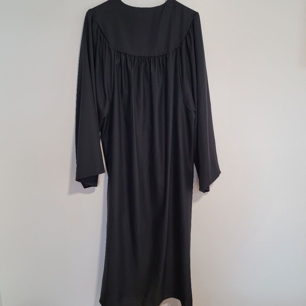 Graduation Gown - Picture 4 of 4